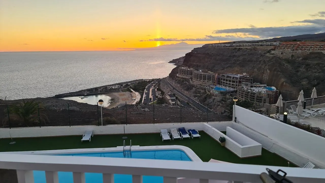 Puerto Rico Top Teide And Amadores View Puerto Rico (Gran Canaria)